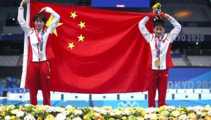 开云官网-5日综述：跳水乒球国手再夺两金 美国金牌逼近30枚